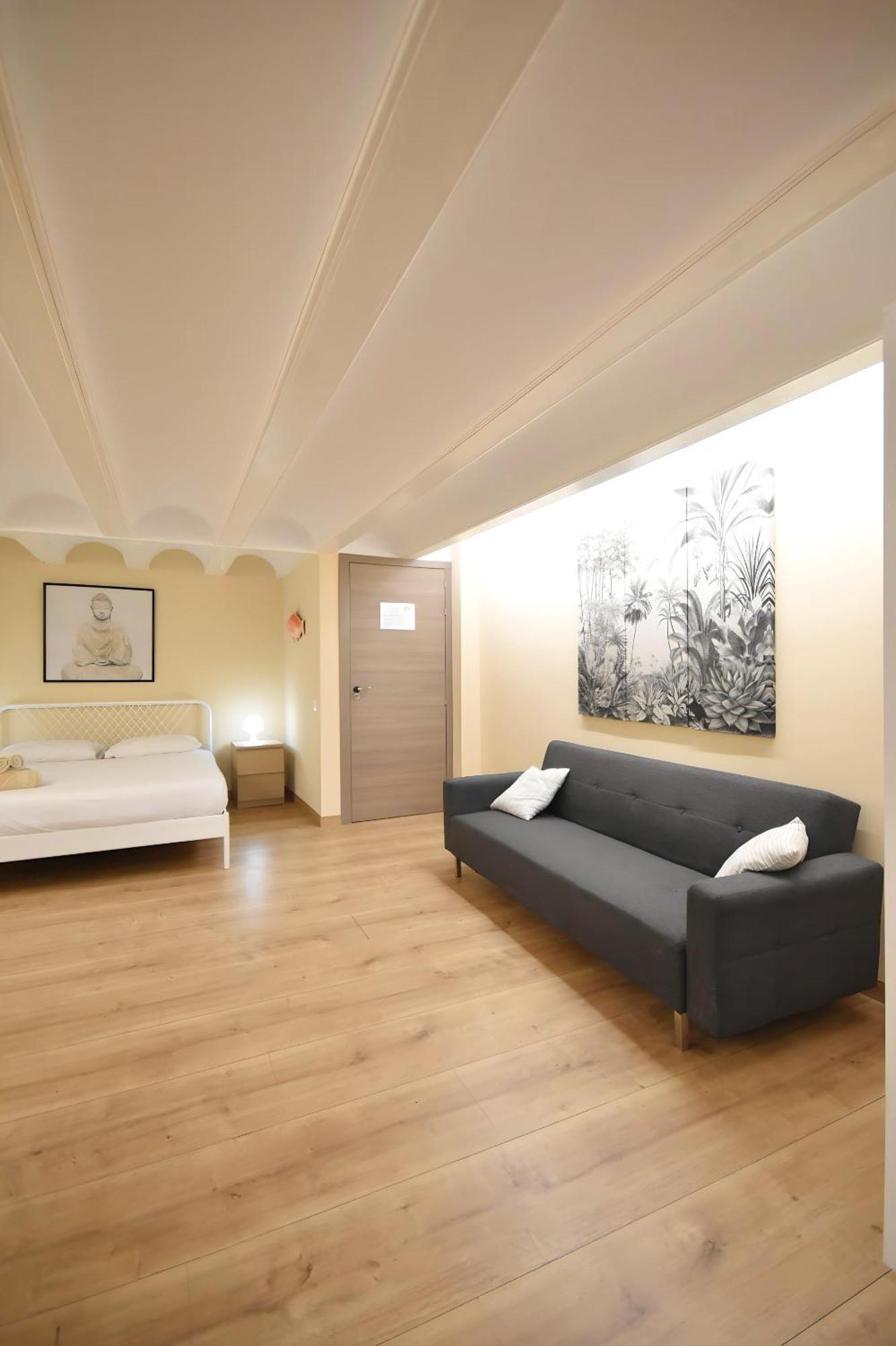 Centrico Apartamento Al Lado De Torres De Quart Valencia Luaran gambar